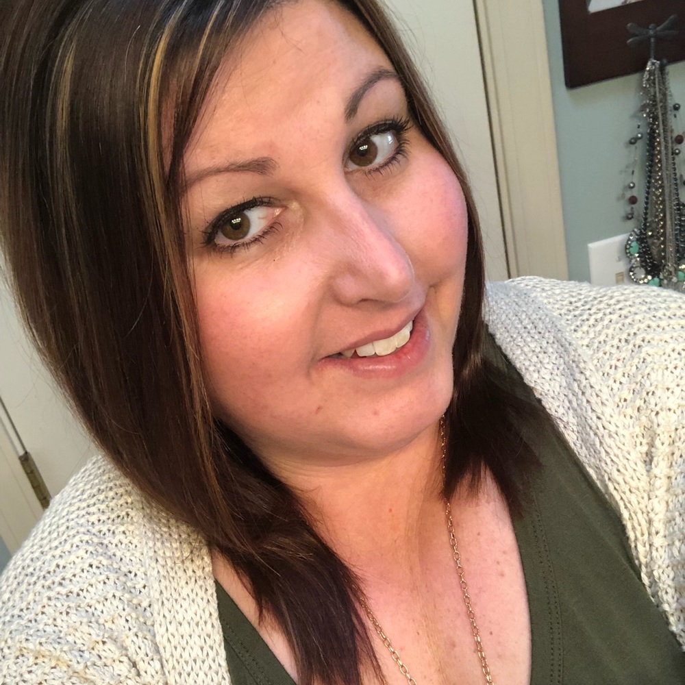 Meet your Posher, Leanne
